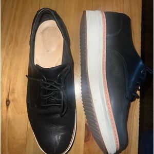 Platform black leather Clark’s